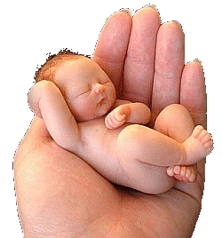 Bébé miniscule