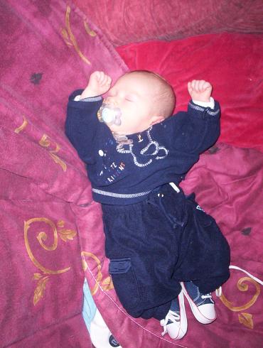 Bébé crevé